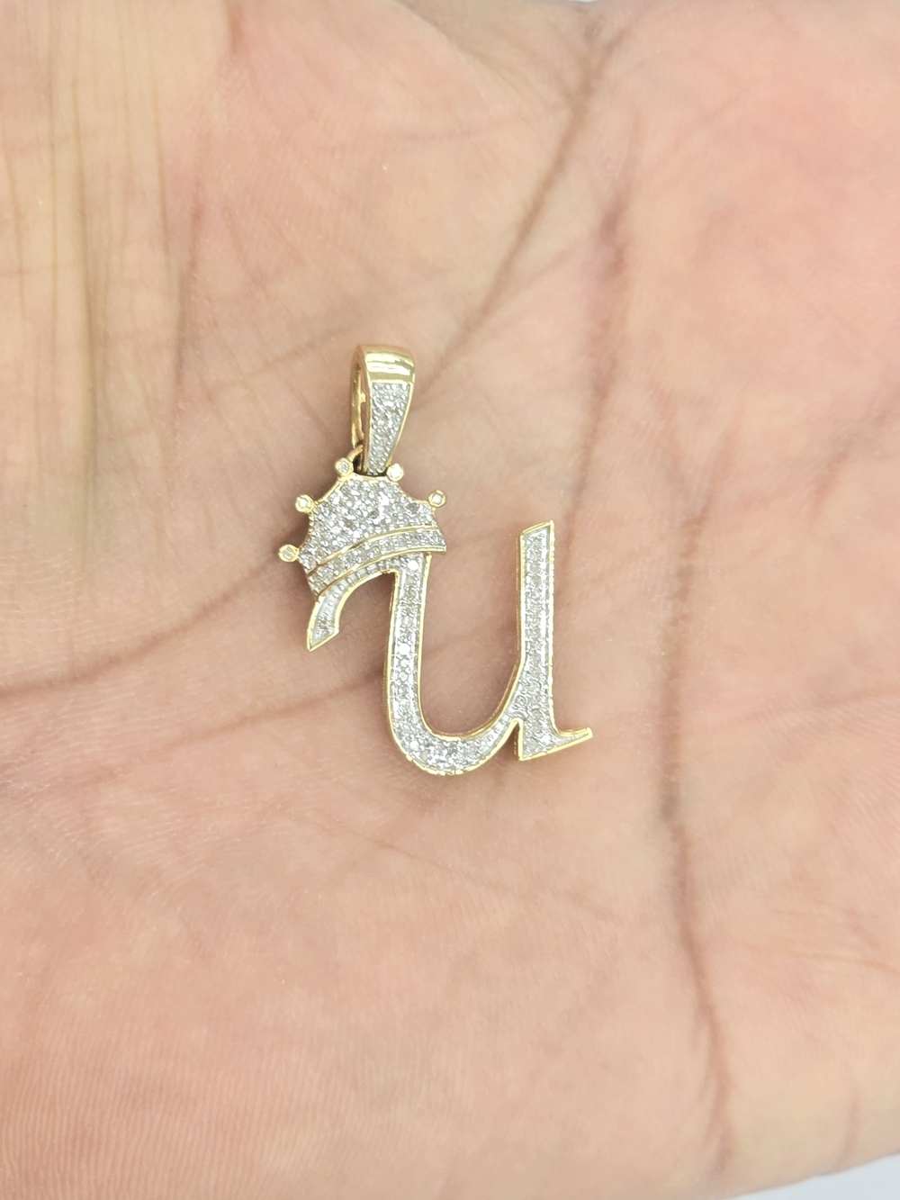 Real Diamond 10kt Gold Crown Style Initial U Pendant
